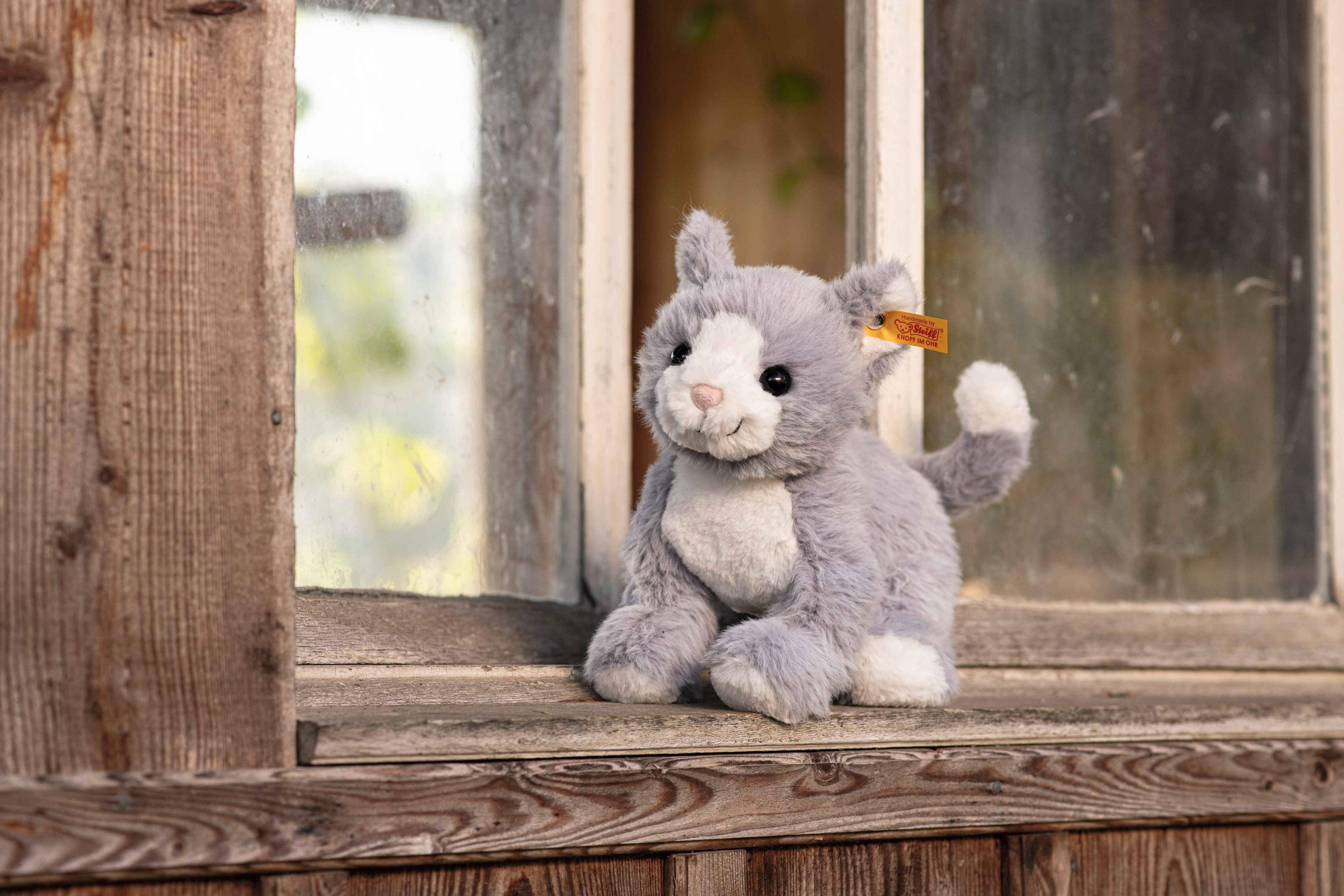 Cassie Cat Stuffed Plush Toy, 10 Inches