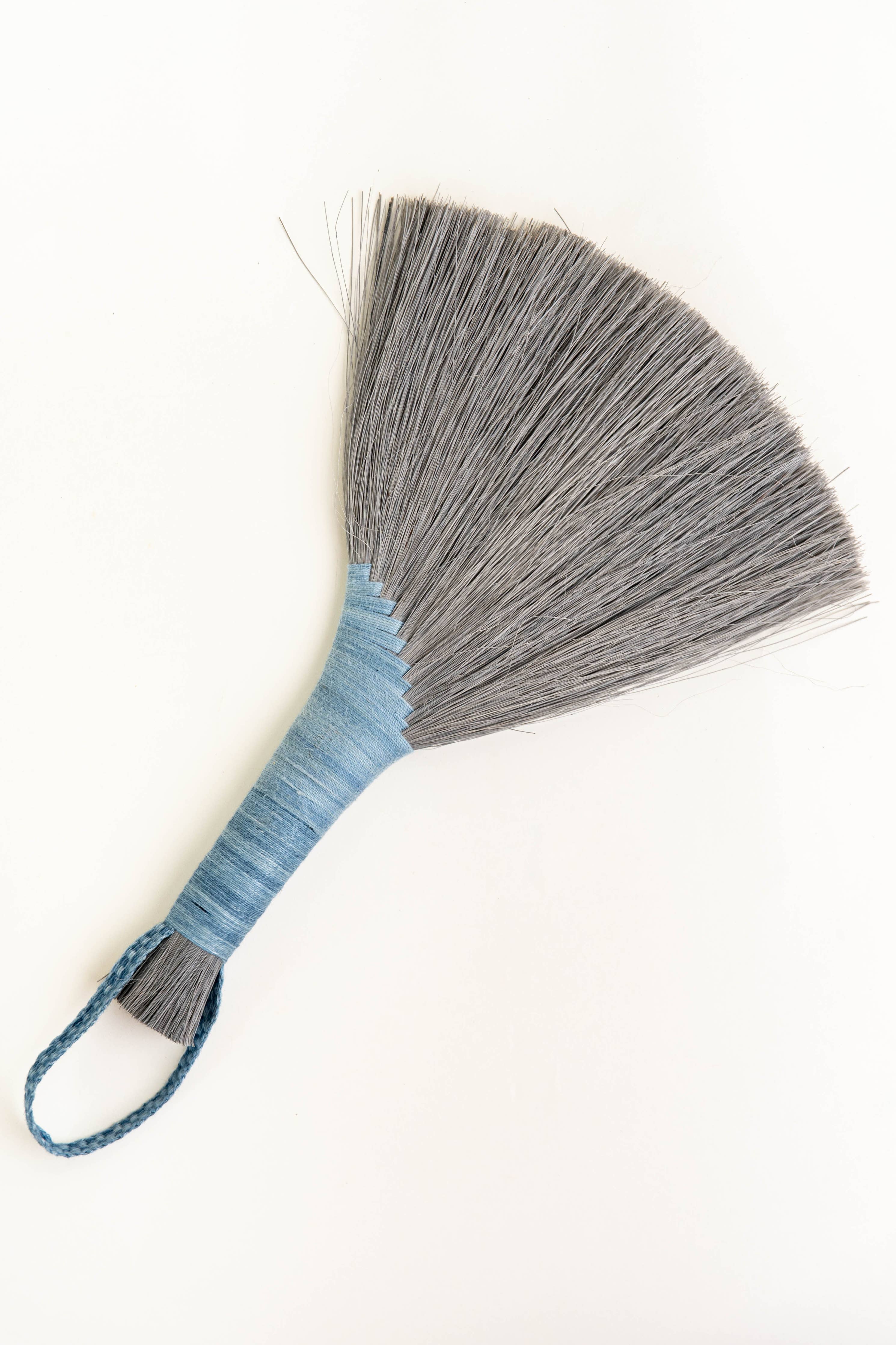 Tampico Wing Wholesale: Green / Leather Cord