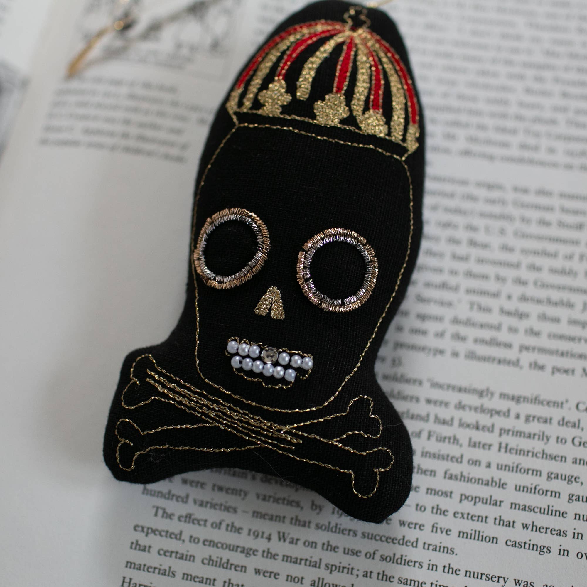 Beanie Skull - Lavender & Cotton Ornament, Token