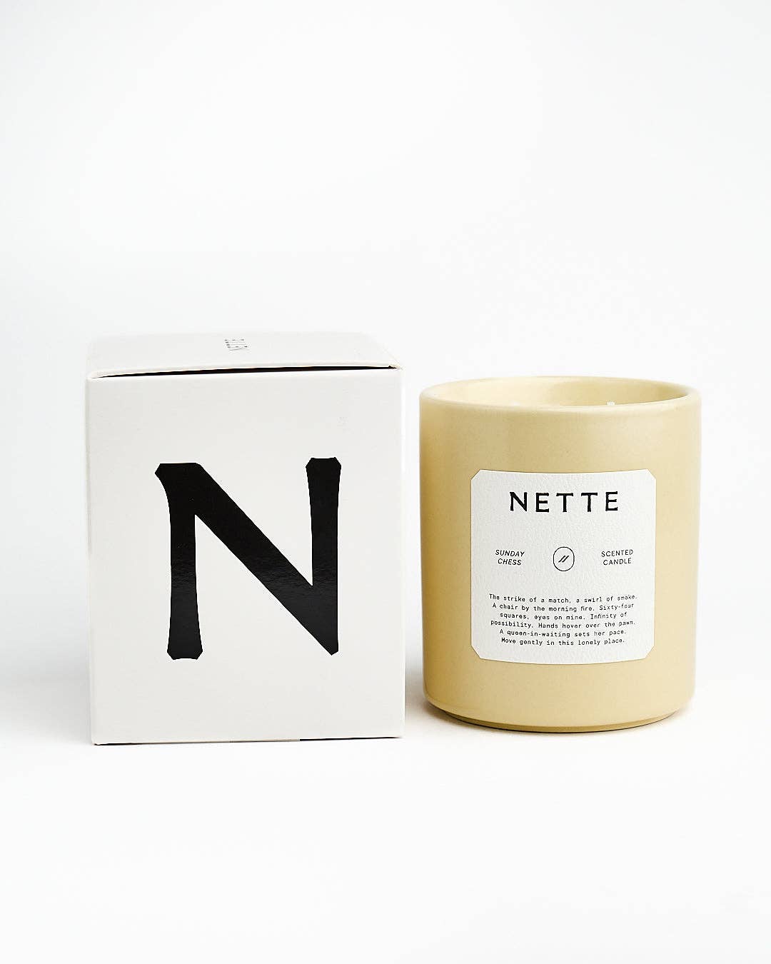 Sunday Chess Scented Candle