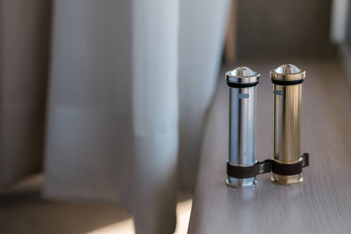 Mini Flashlight: Gold