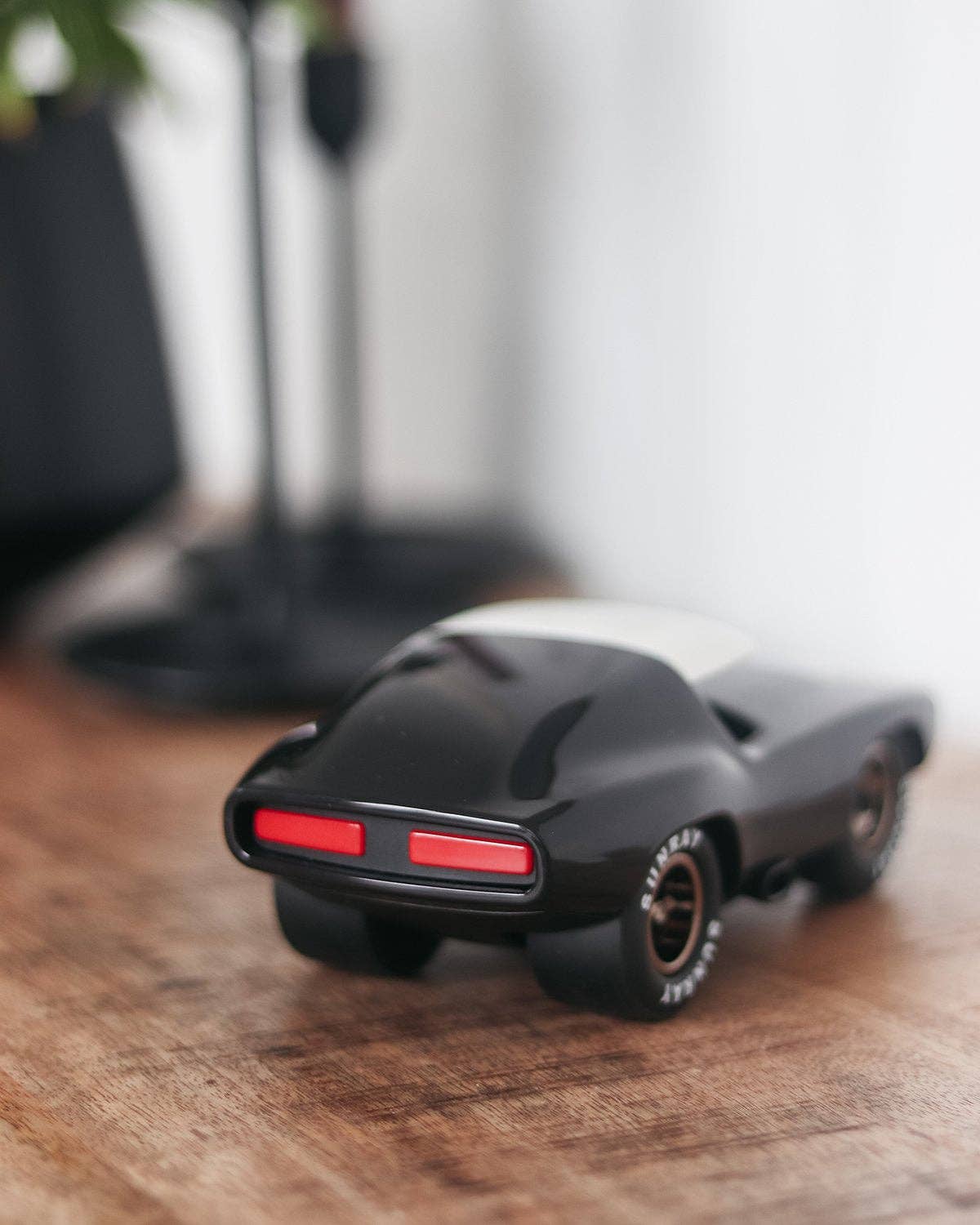Car LEADBELLY: Leadbelly Skeeter Black