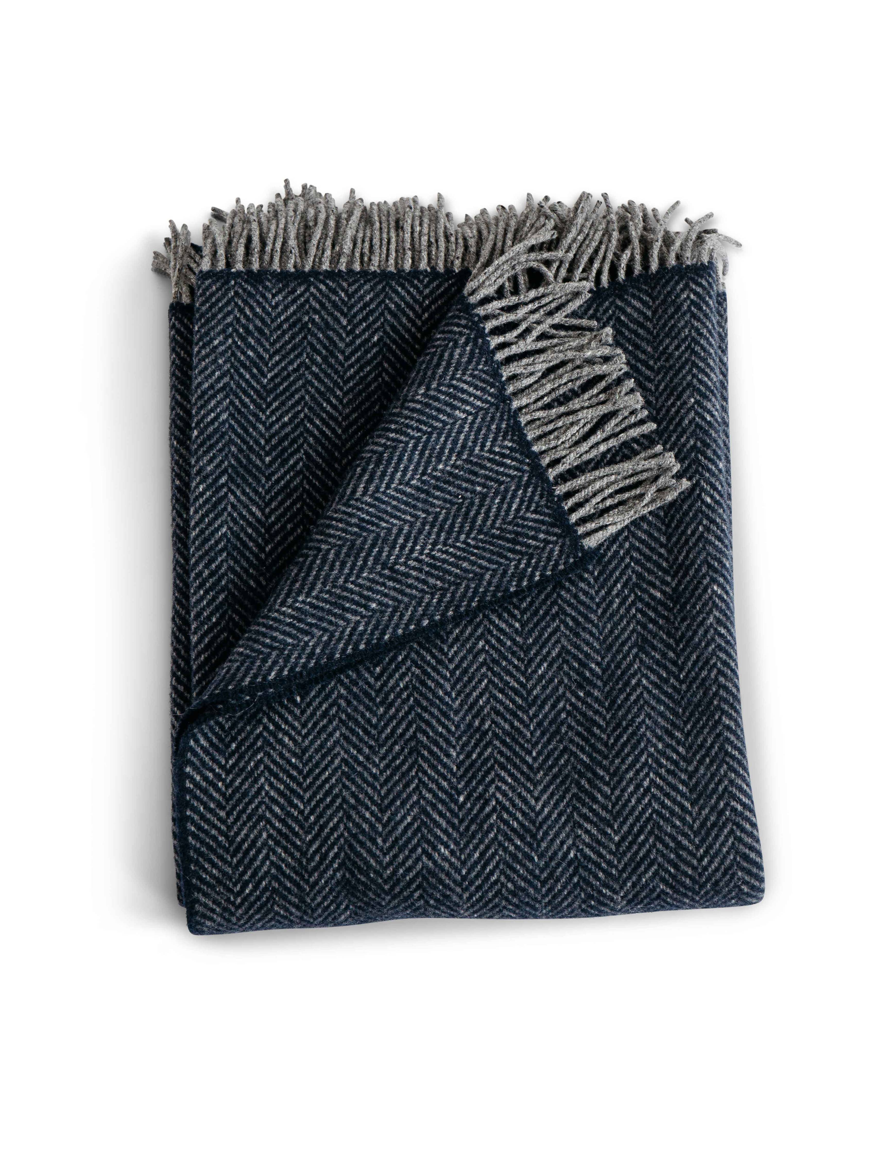 Herringbone w/ Cashmere Throws: Midnight Blue