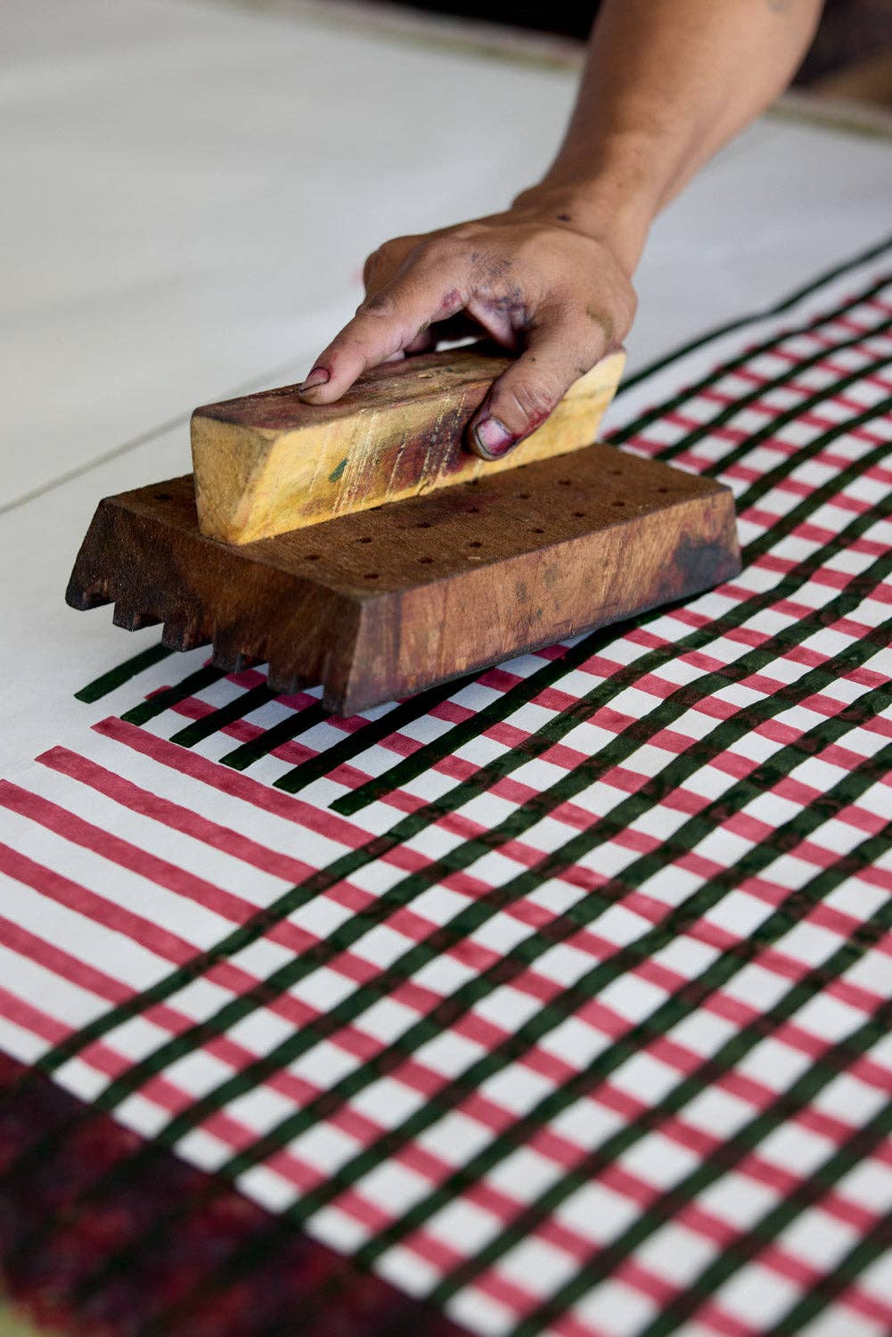 Block Printed Wrapping Paper Sheets - Gingham Holly Green