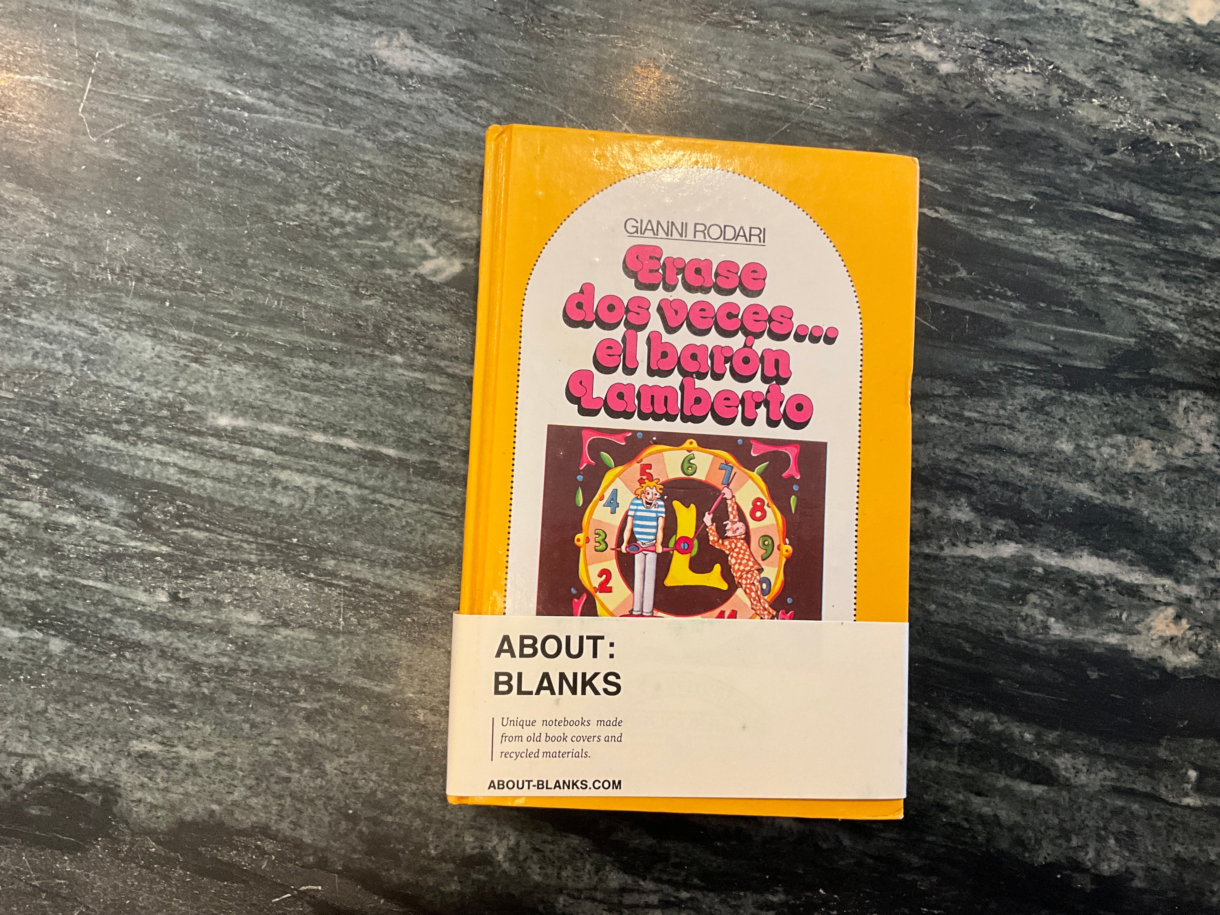 Vintage About Blanks Notebook: Erase dos veces..