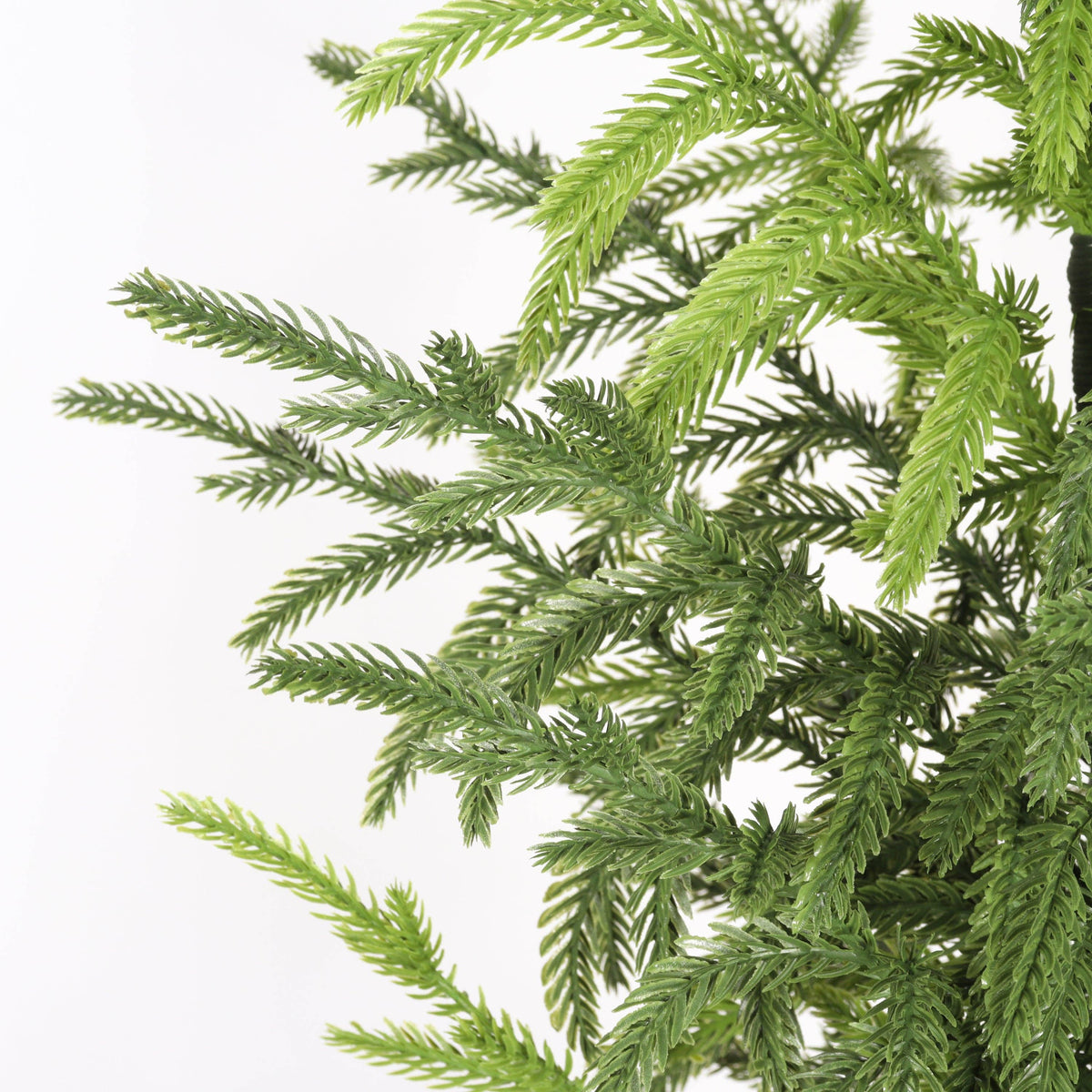 Artificial Pine Tree in Black Pot, 4- or 5-Foot, Single or Set of 2: 4' / 1pc/set