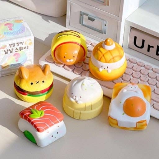 Squeeze the cuteness!  Yum Yum Bread Random Squishy Box