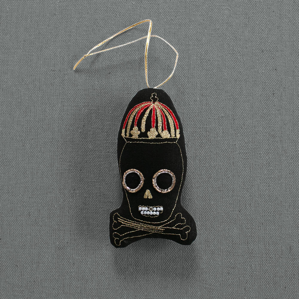 Beanie Skull - Lavender & Cotton Ornament, Token