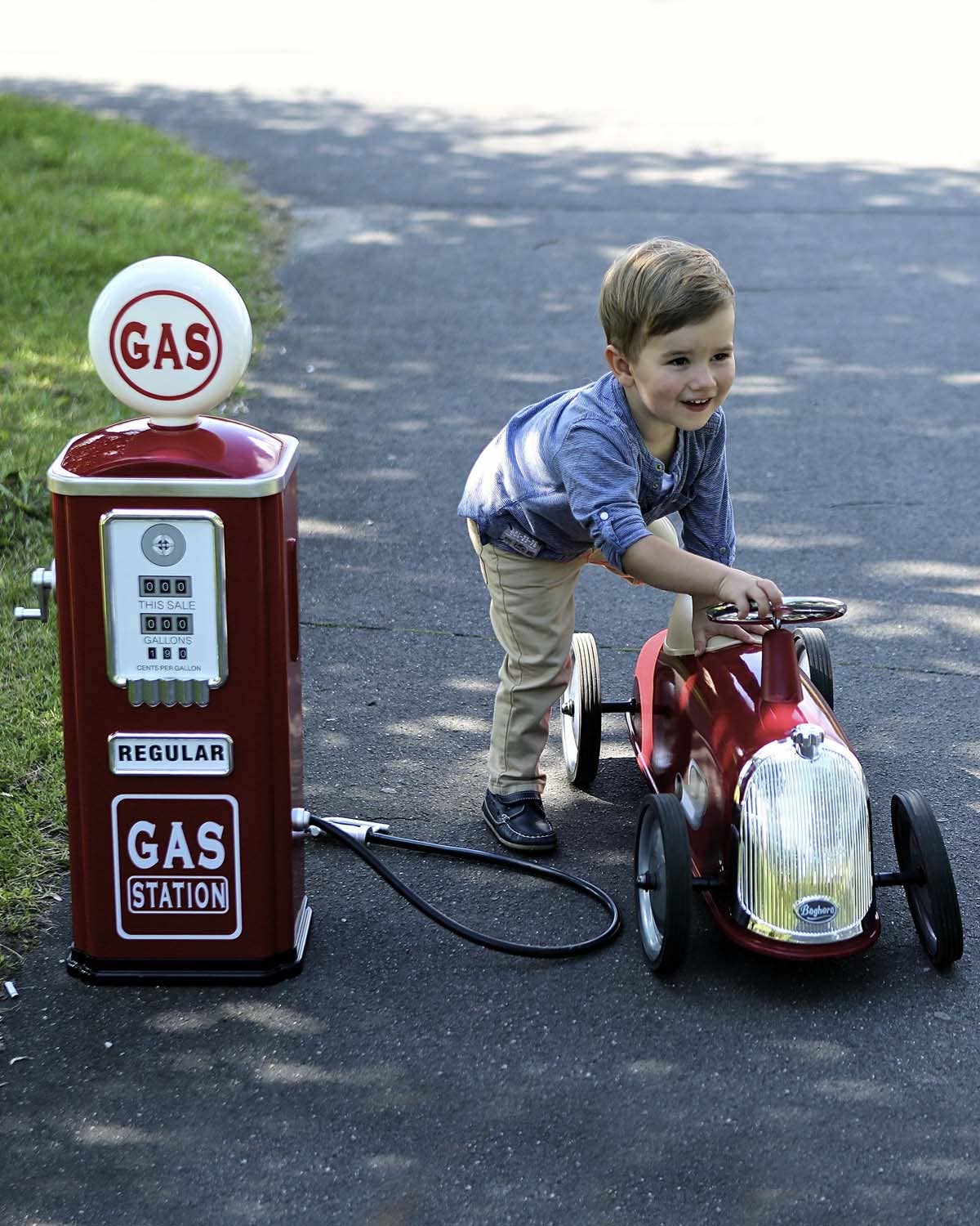 Play GAS STATION PUMP: Red