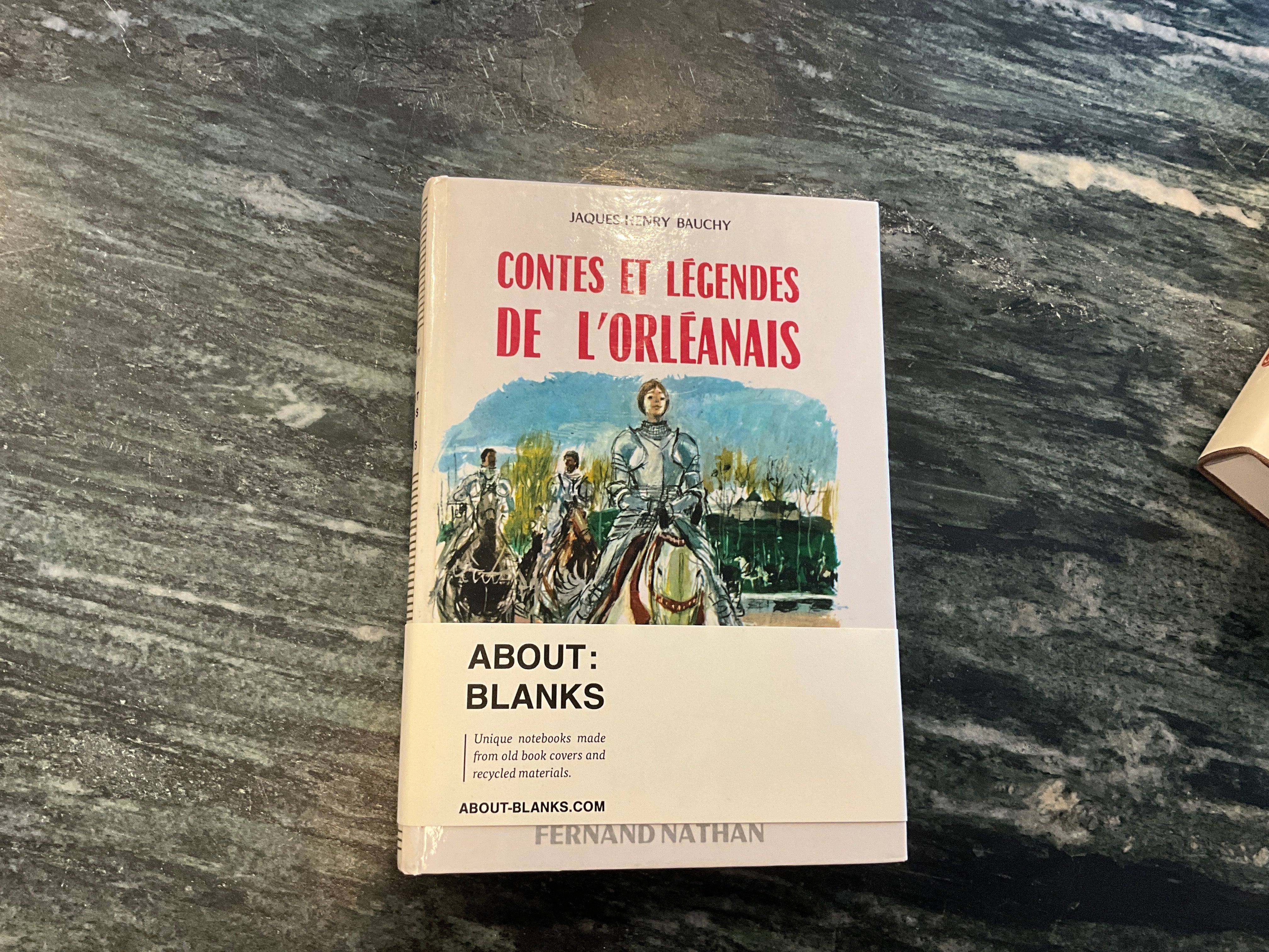 Vintage About Blanks Notebook: Contes et Légendes-