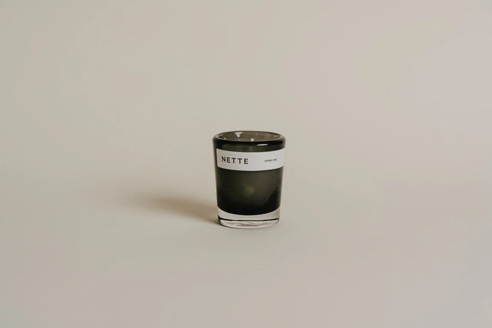 Nette 2.6 oz Smoky Glass Candle - Spring 1988