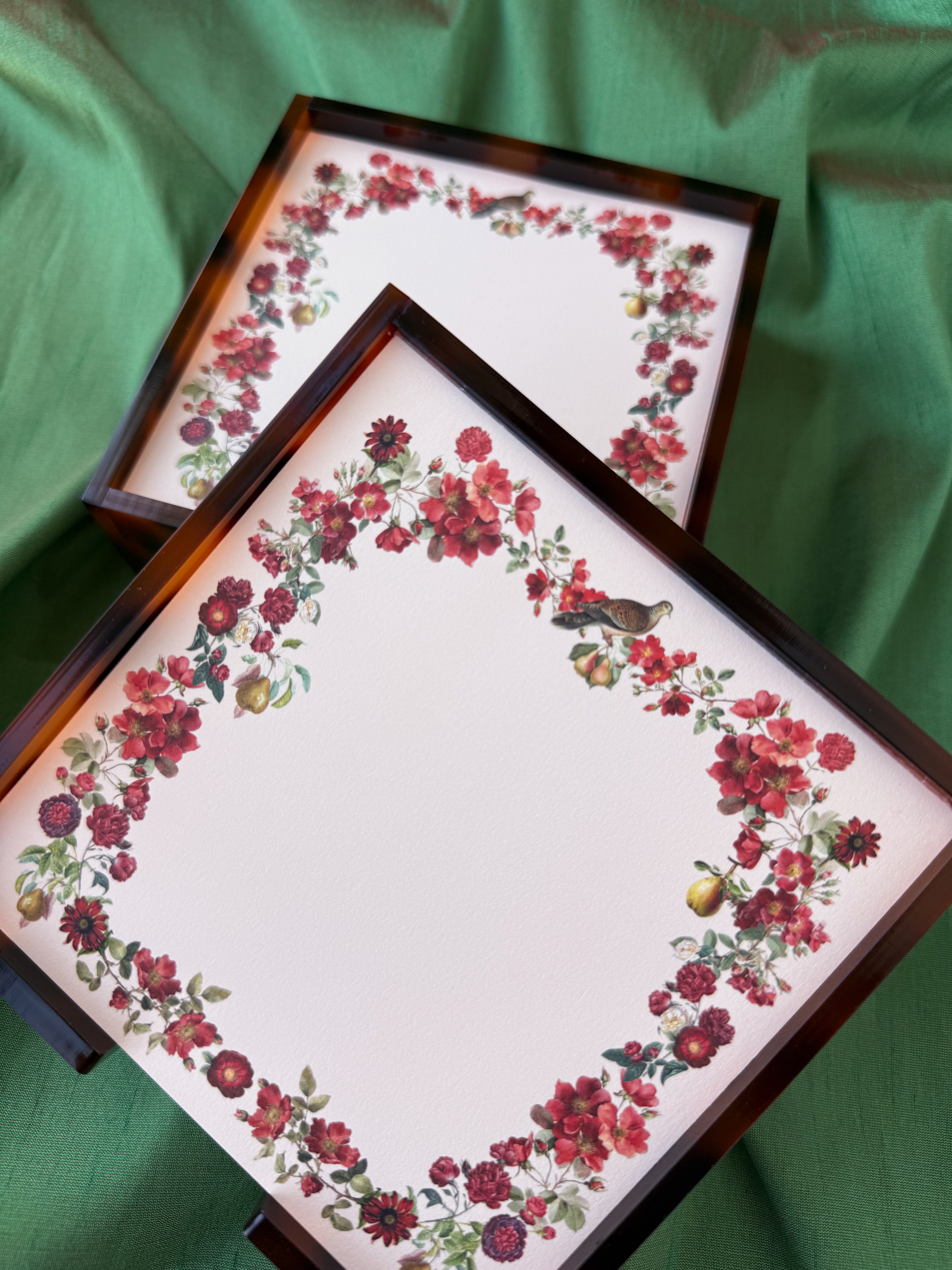 Tortoiseshell Acrylic Tray and Notepad - Christmas Floral