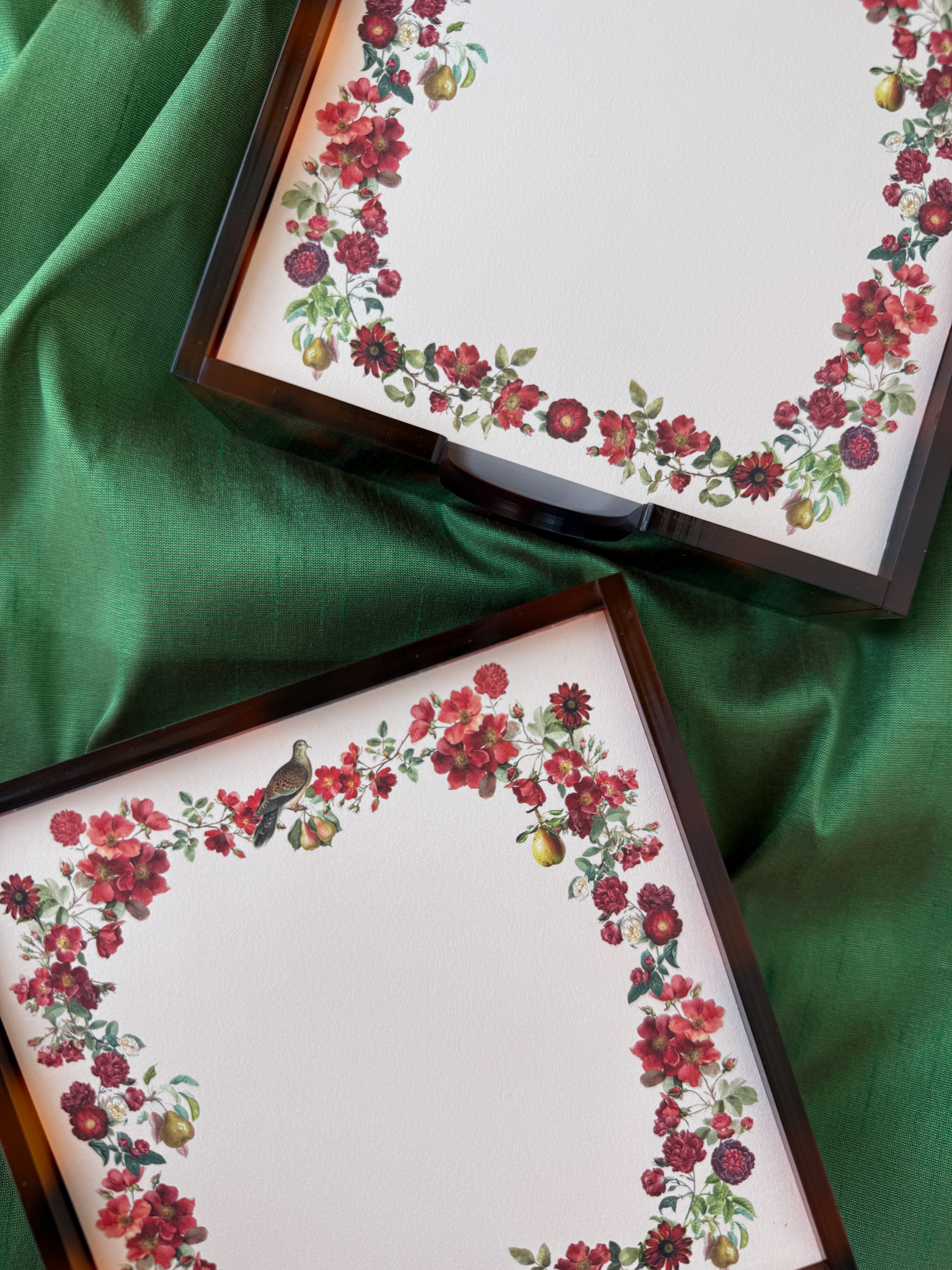 Tortoiseshell Acrylic Tray and Notepad - Christmas Floral