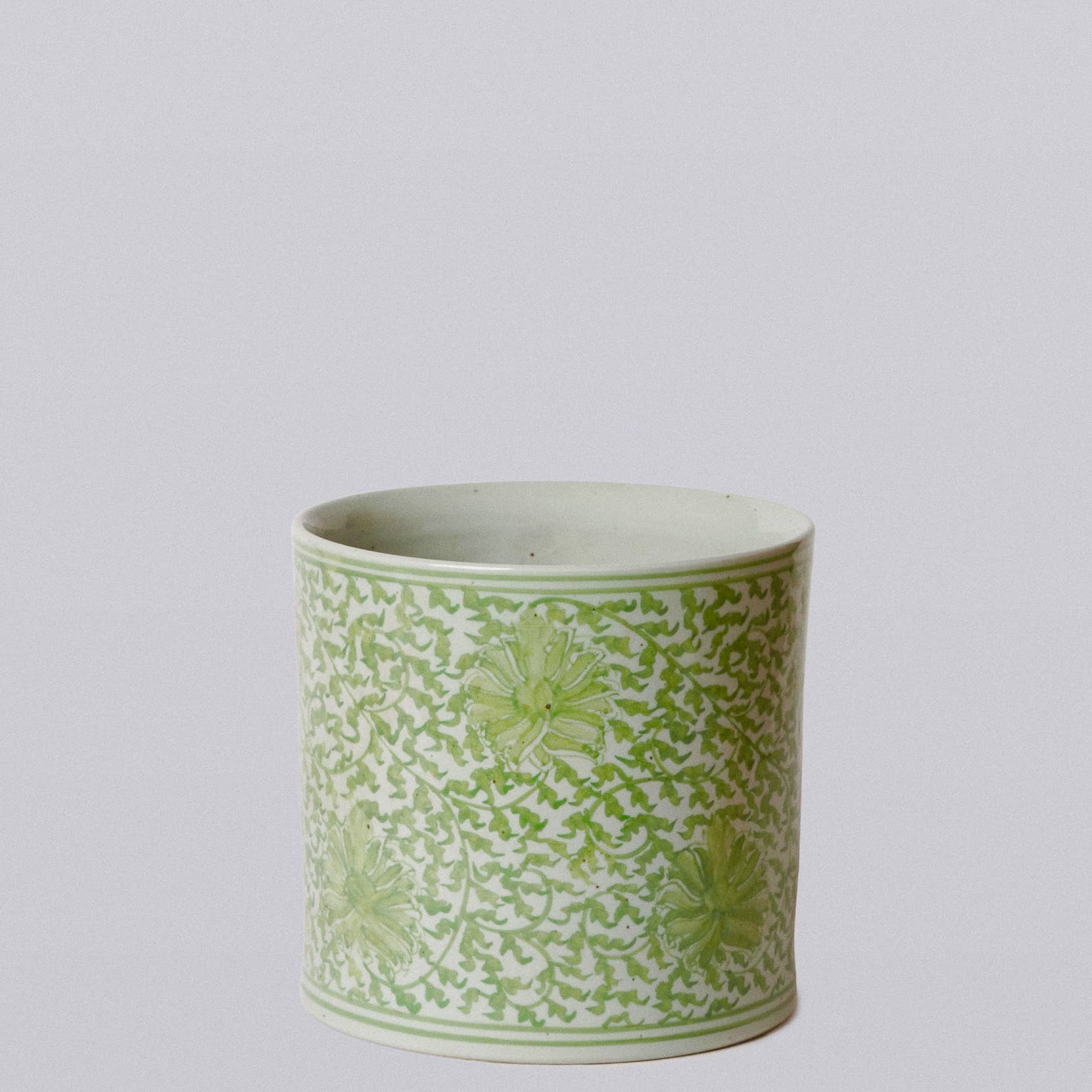 Scrolling Chrysanthemum Green and White Porcelain Cachepot