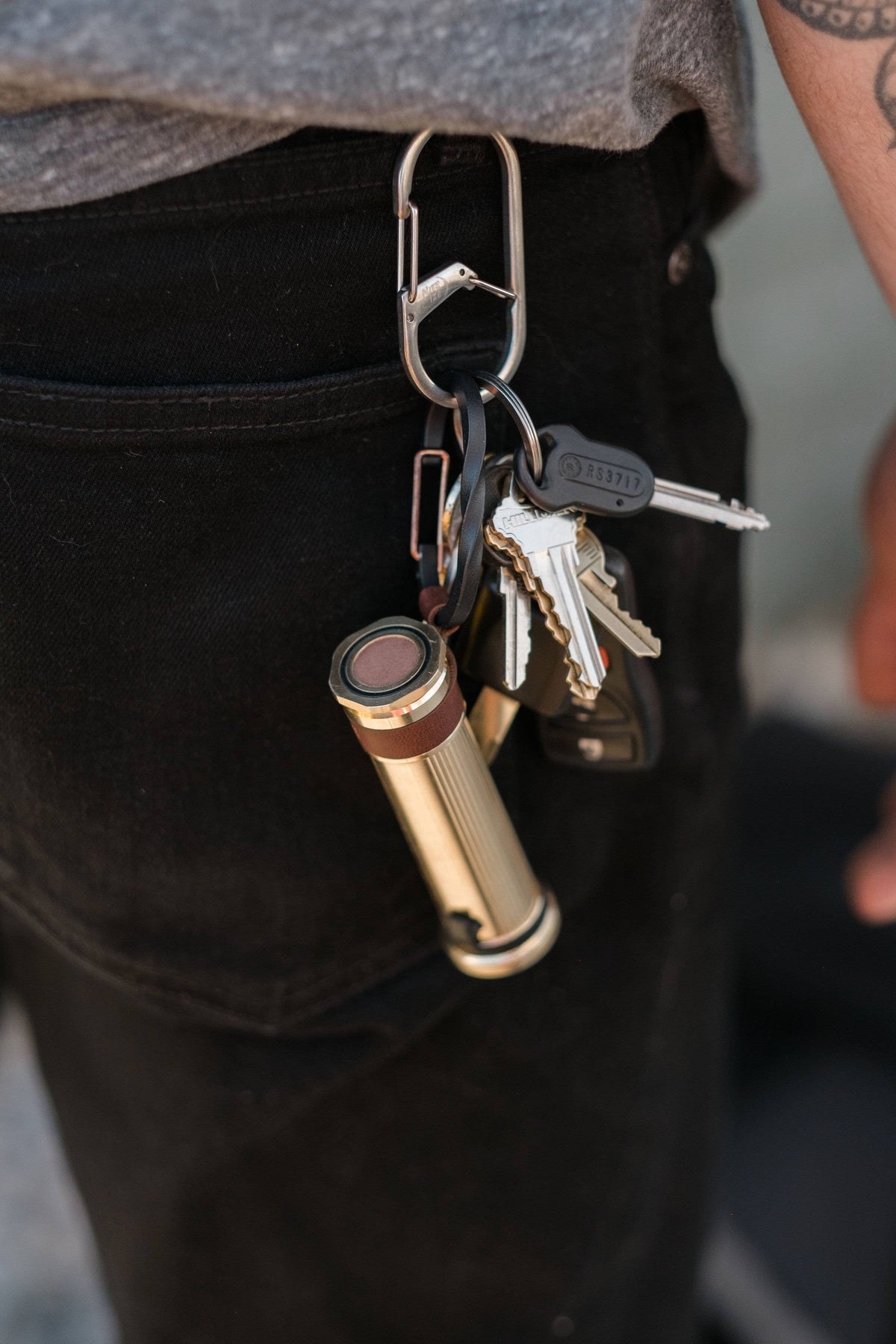 Mini Flashlight: Gold