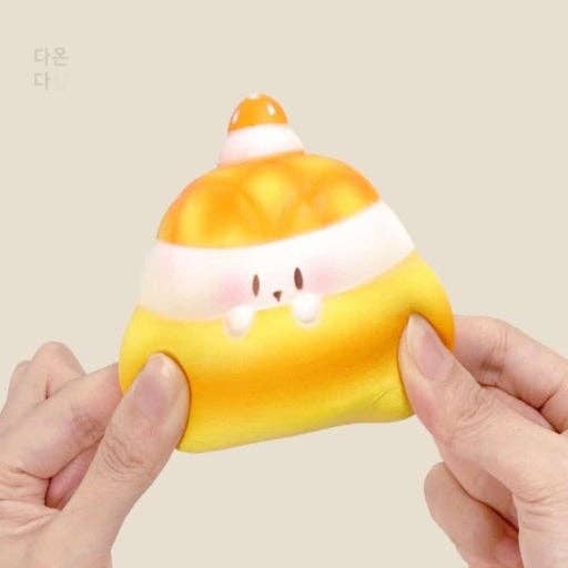 Squeeze the cuteness!  Yum Yum Bread Random Squishy Box