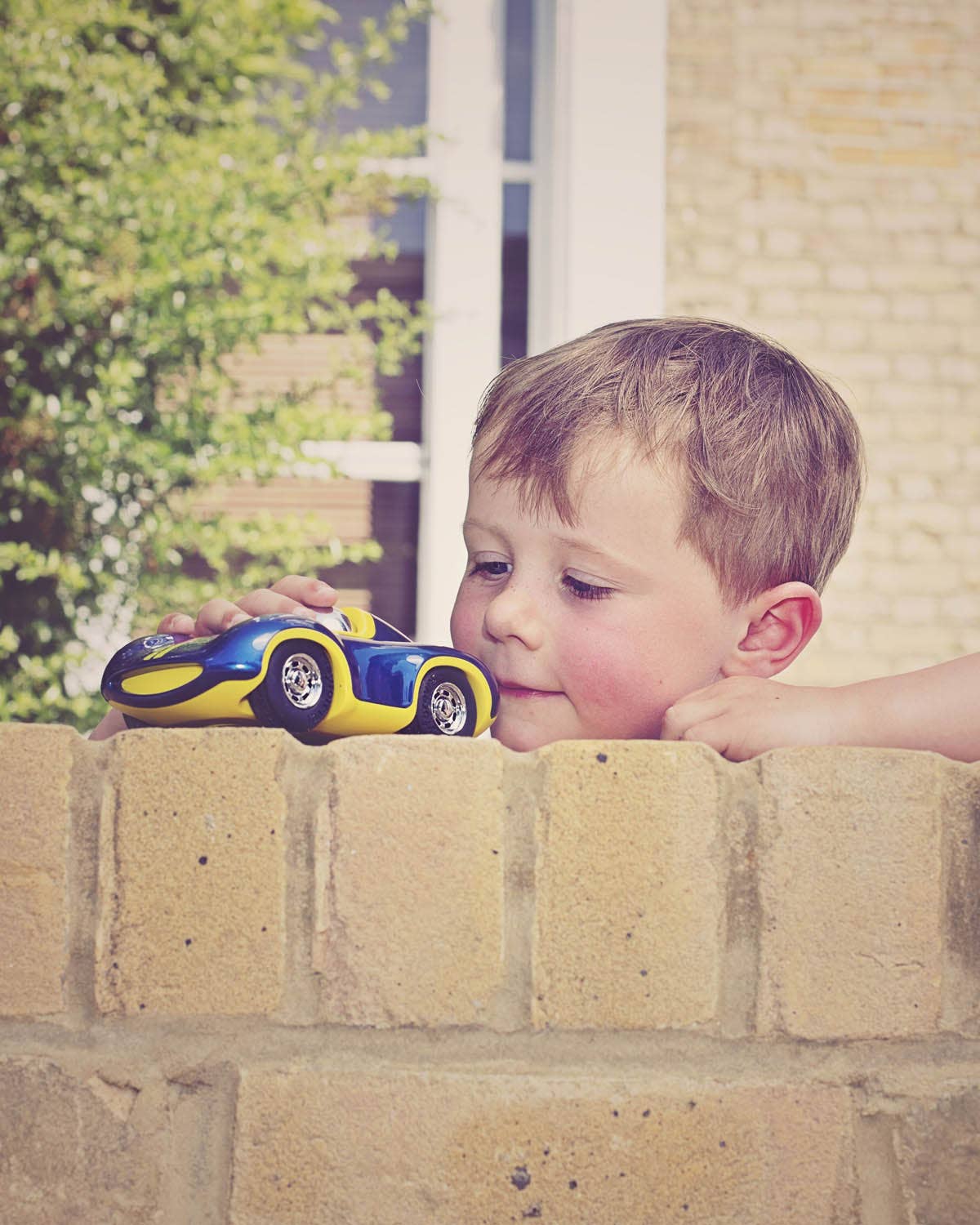 Car SPEEDY: Speedy Yellow Metal  Axel Yellow