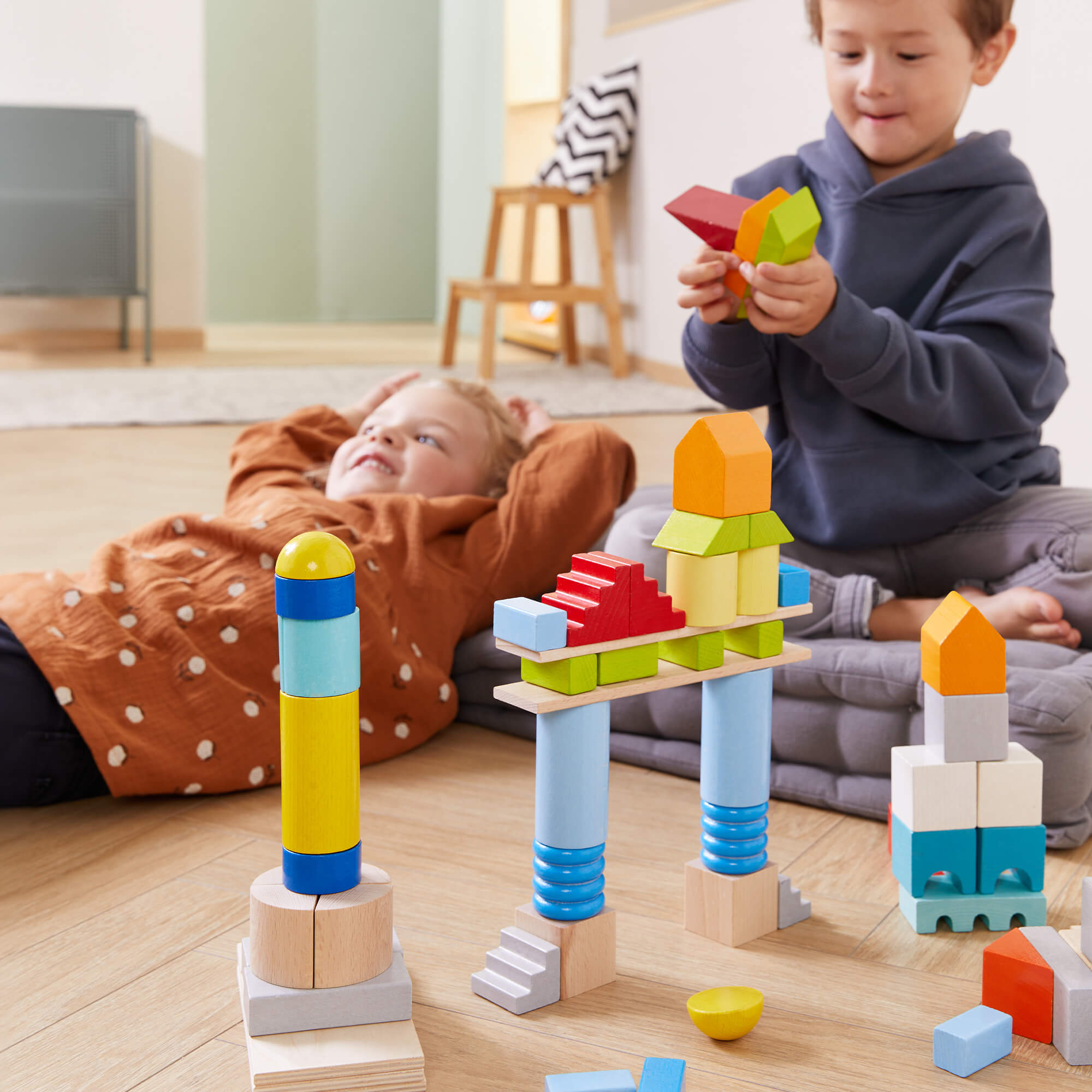 Colored Wooden Building Blocks - 85 Piece Set