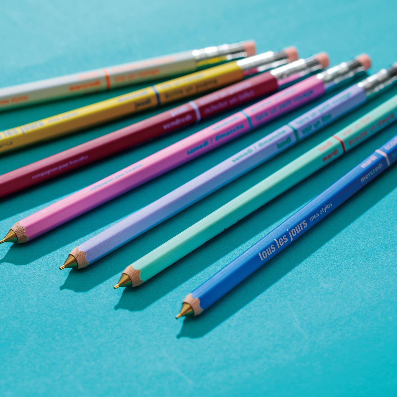 Olive Green Mechanical Pencil with Eraser tous les jours / MARK'STYLE