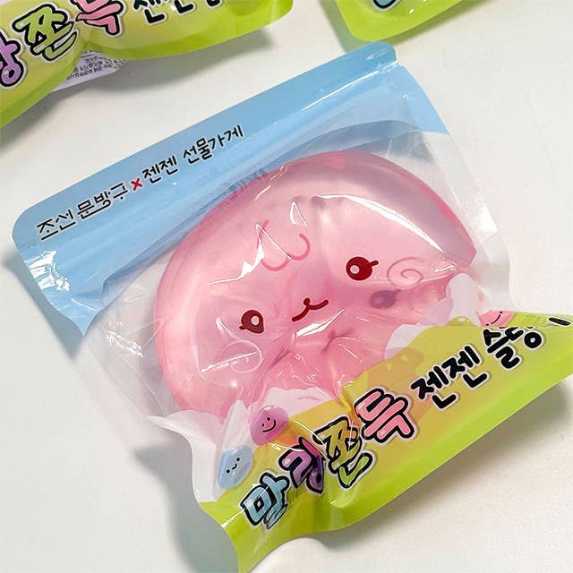 Squeeze it! Shape it! Malrang Zenzen Squishy Limited Collab