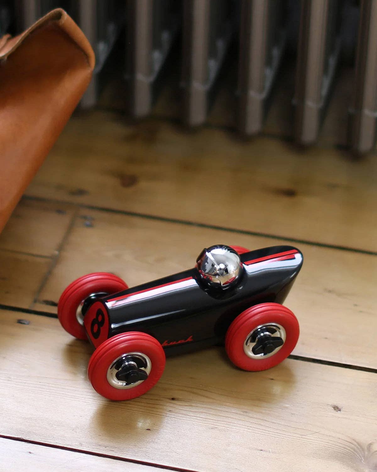 Car BUCK: Buck Car Roddie Black